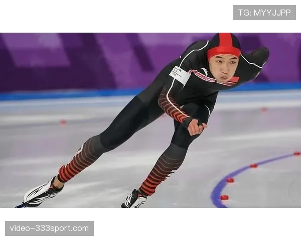 高亭宇训练完直接拎两袋冰块回家泡澡，这人是真不怕冷啊